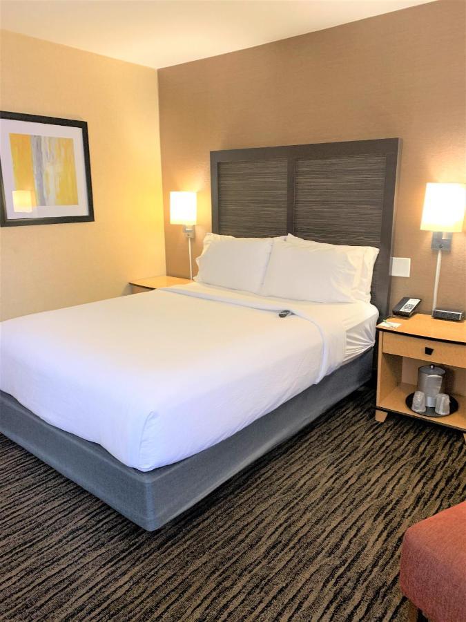 Holiday Inn Dublin - Pleasanton By Ihg Luaran gambar